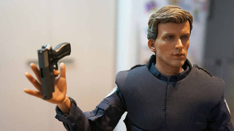 Illustration for article titled RoboCop Action Figures Look Dead And Alive